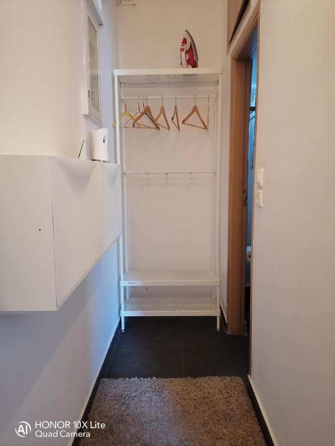 Myron Apartments Athen Eksteriør billede