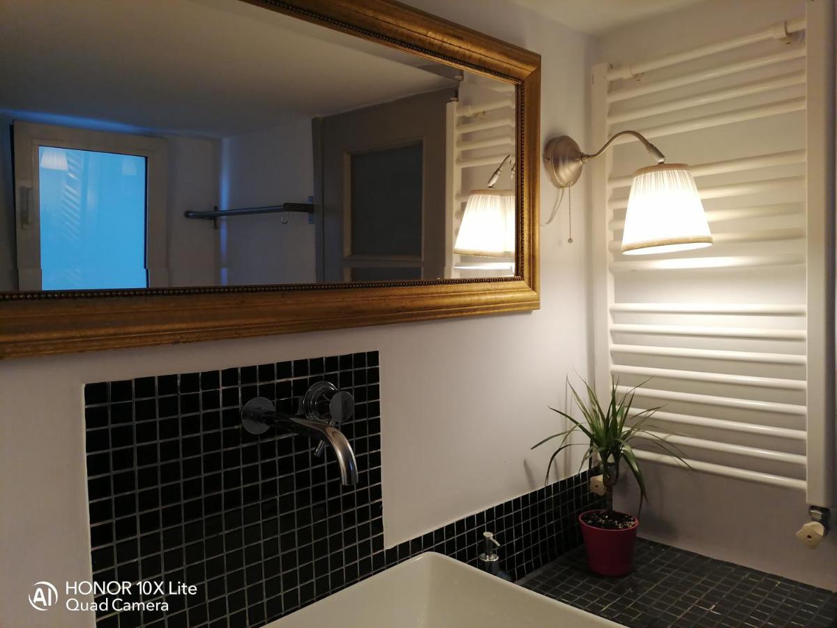 Myron Apartments Athen Eksteriør billede